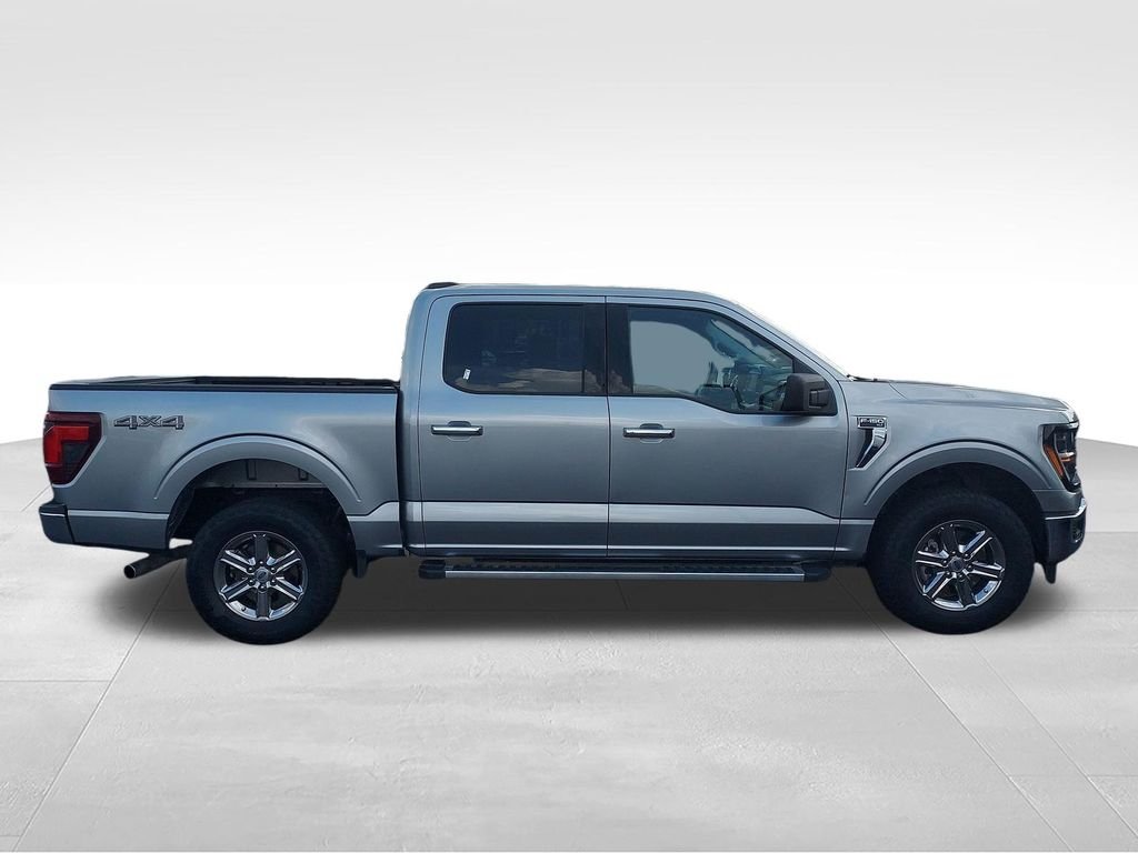 Used 2025 Silver Ford XLT image 6