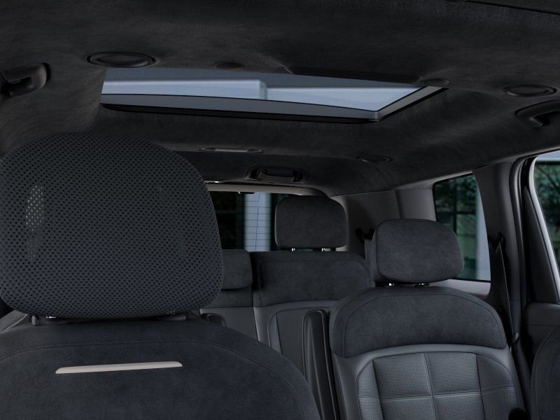 New 2027 Black Kia SX Prestige image 27