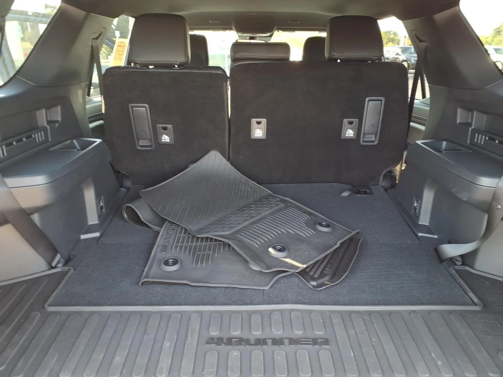 Used 2026 Heritage Blue Toyota SR5 image 29