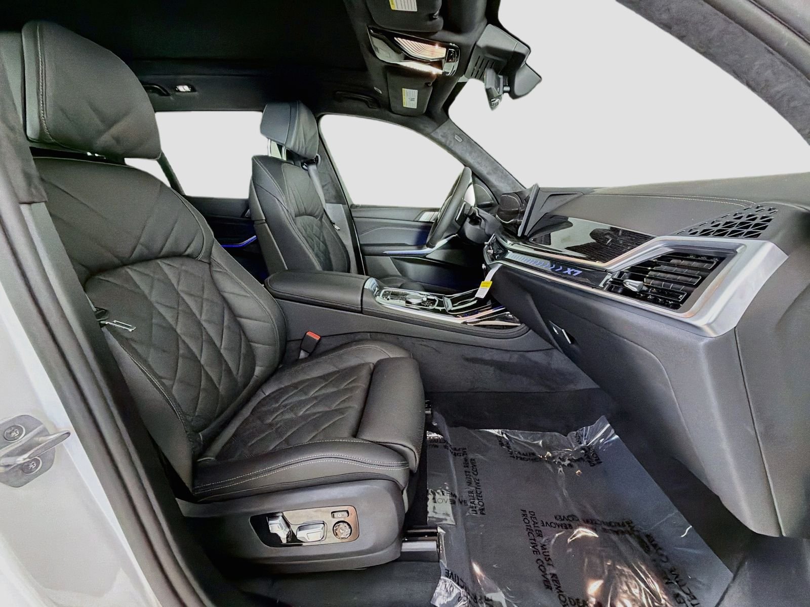 New 2027 Mineral White Metallic BMW xDrive40i image 31