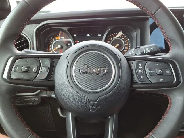 Used 2025 Gray Jeep Rubicon image 44