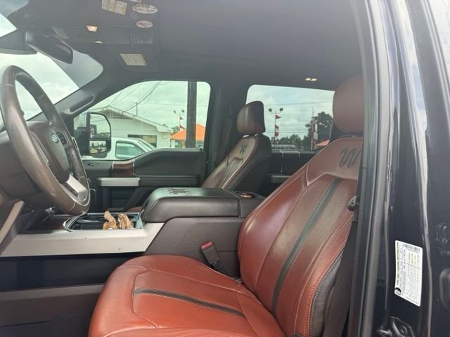 Used 2019 Black Ford King Ranch image 3