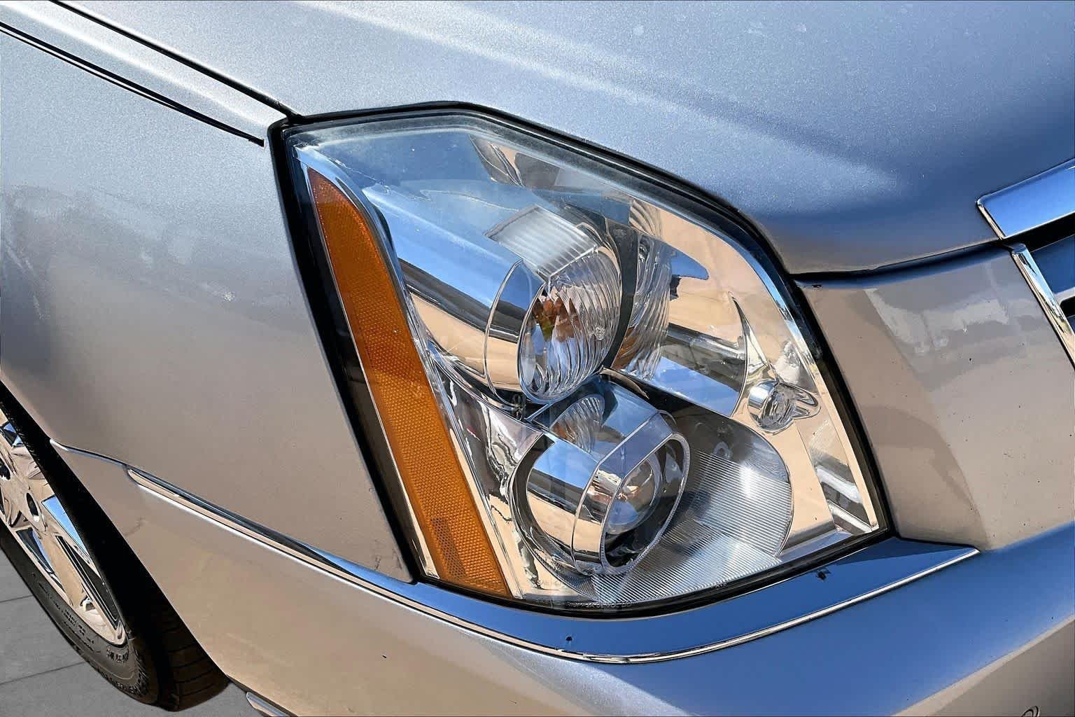 Used 2011 Radiant Silver Metallic Cadillac Luxury Collection image 25