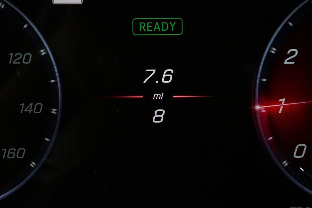 New 2027 Polar White Mercedes-Benz CLA 220 image 46