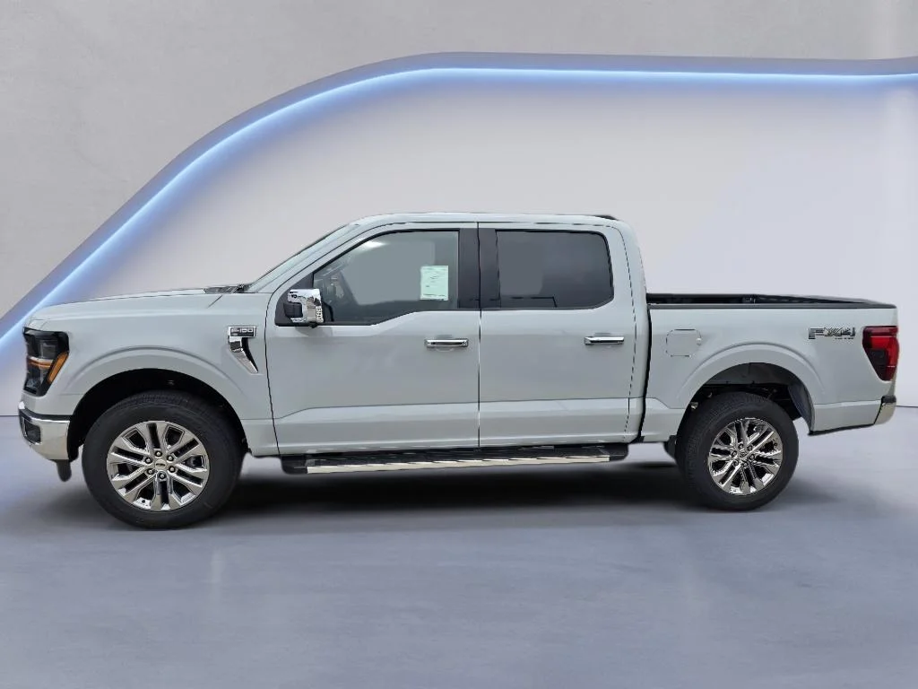 New 2026 Avalanche Ford XLT image 8