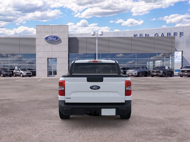 New 2026 Oxford White Ford XLT image 5