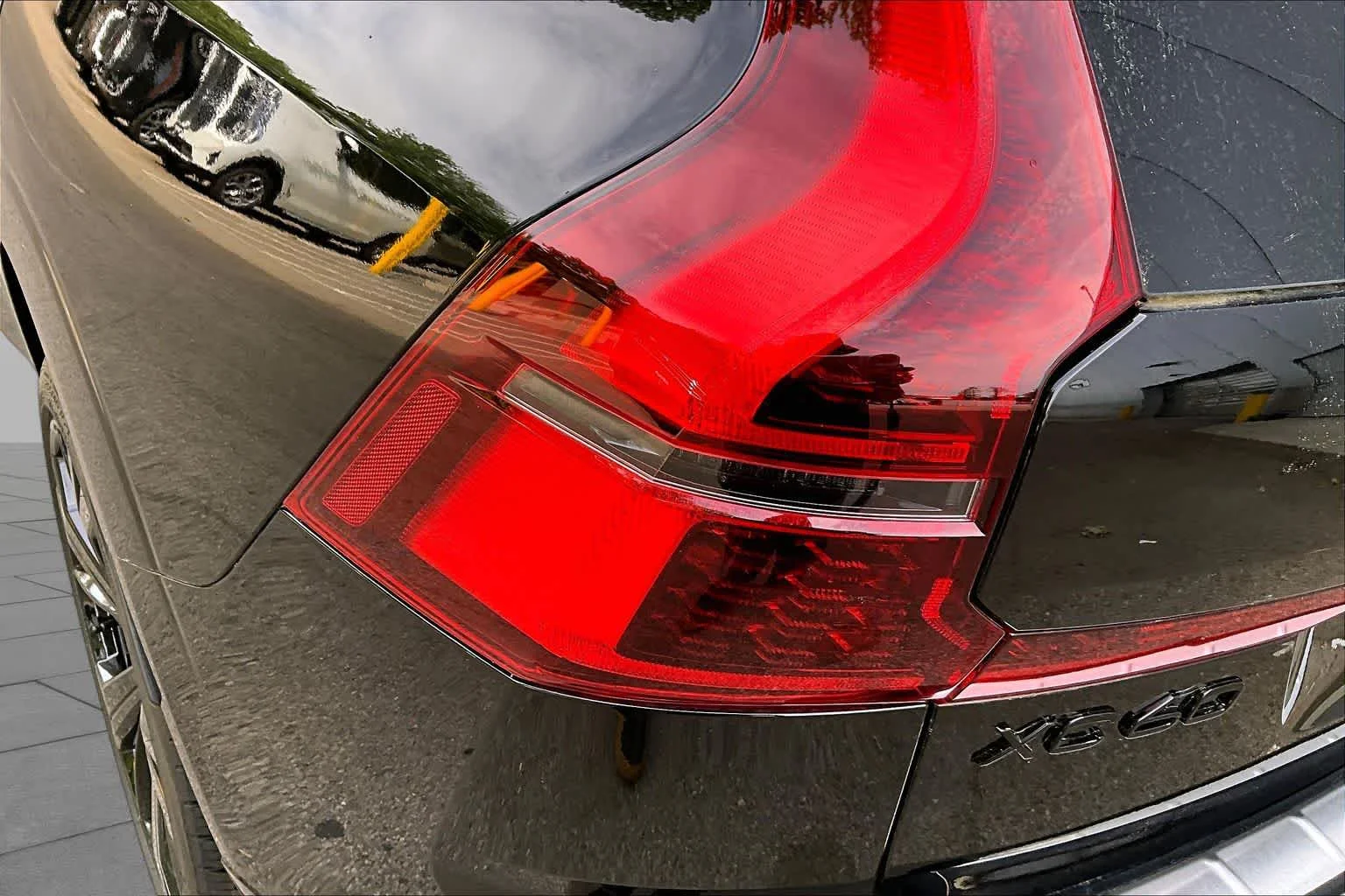 New 2026 ONYX BLACK Volvo Ultra Black Edition image 5