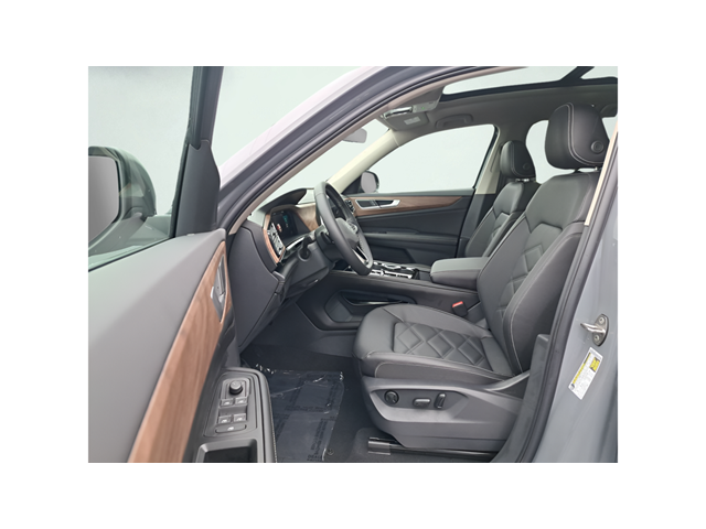 New 2026 Pure Gray Volkswagen 2.0T SE W/TECHNOLOGY image 10