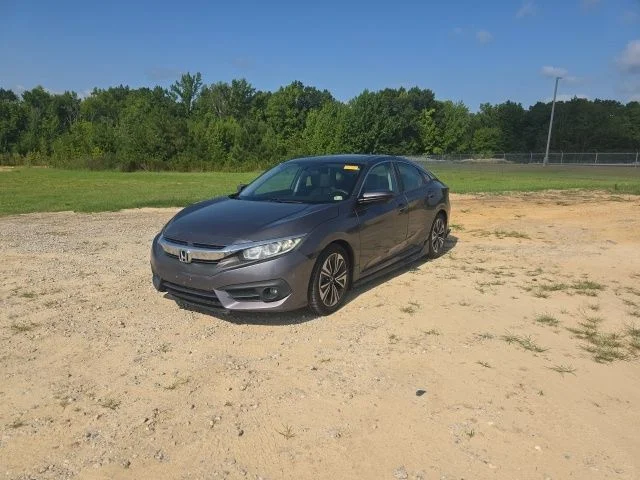 Used 2017 Gray Honda EX-T image 2