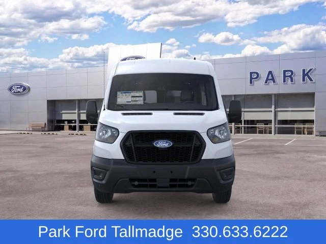 New 2026 Oxford White Ford Base image 6