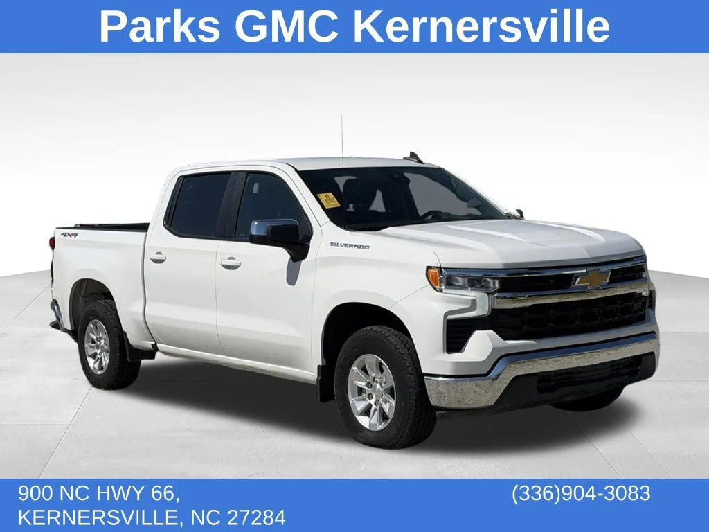 Used 2023 SUMMIT WHITE Chevrolet LT image 1