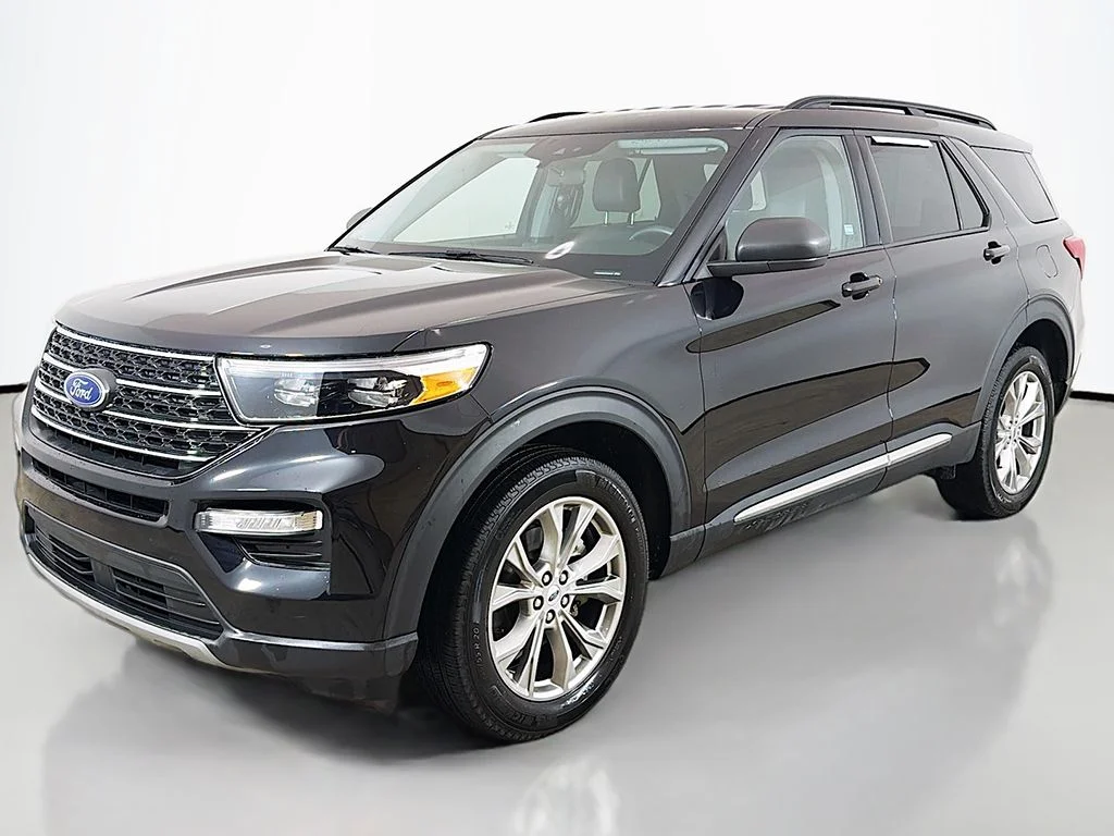 Used 2024 Black Ford XLT image 8