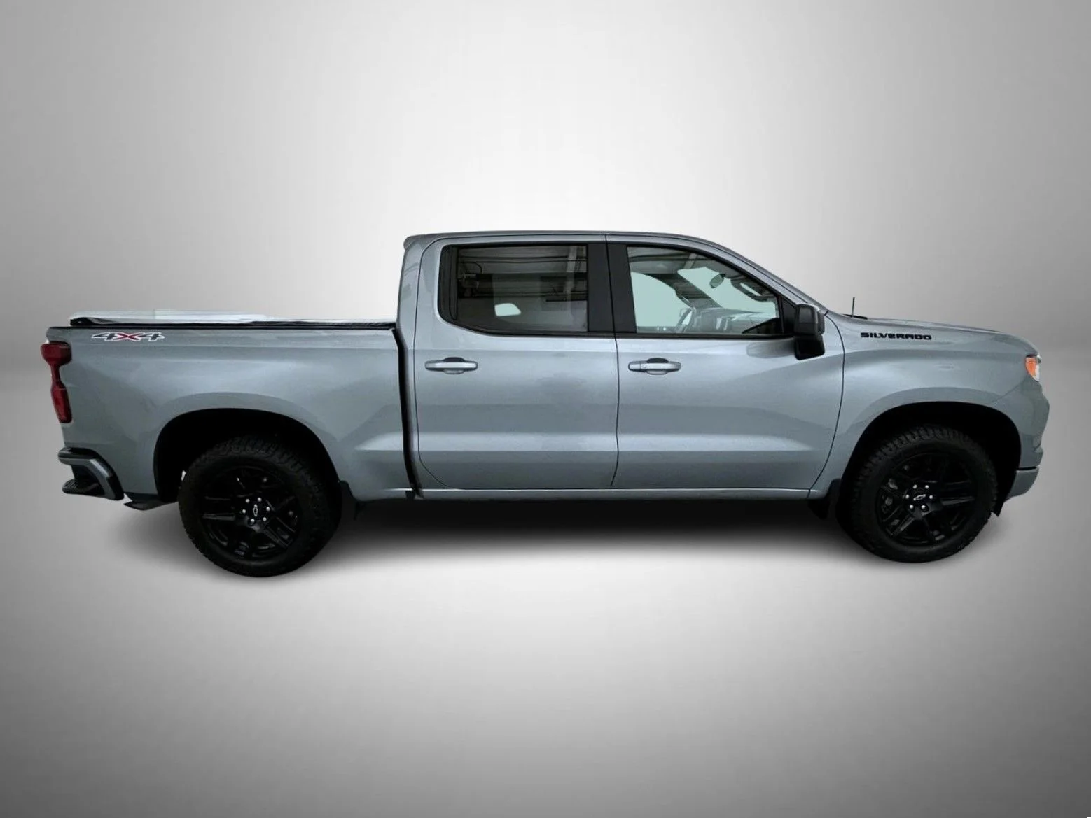 Used 2024 Gray Chevrolet RST image 4