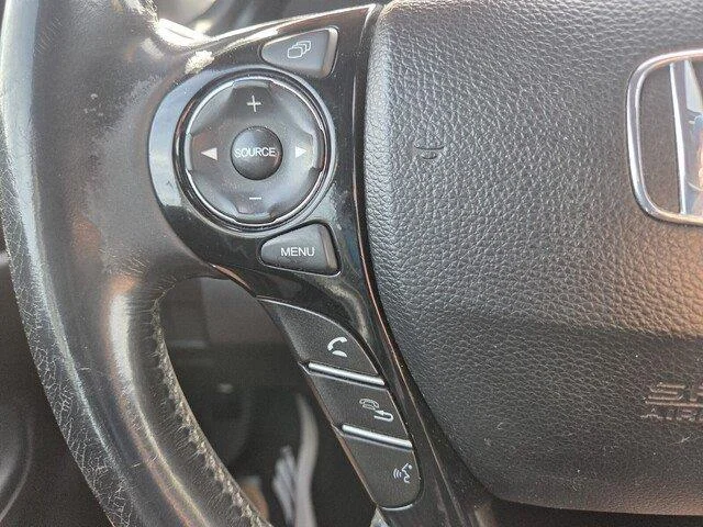 Used 2017 Modern Steel Metallic Honda EX-L image 13