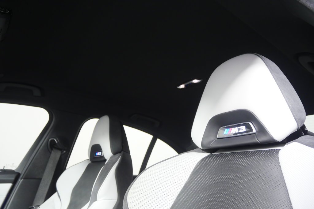 Used 2022 Blue Metallic BMW Base image 21