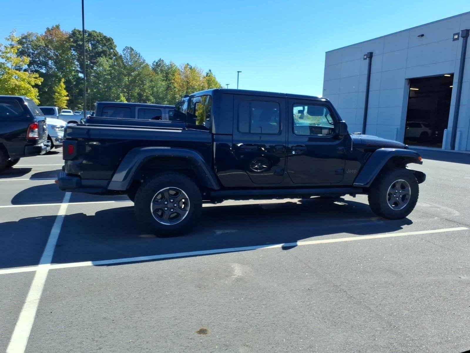 Used 2023 Black Clearcoat Jeep Rubicon image 10
