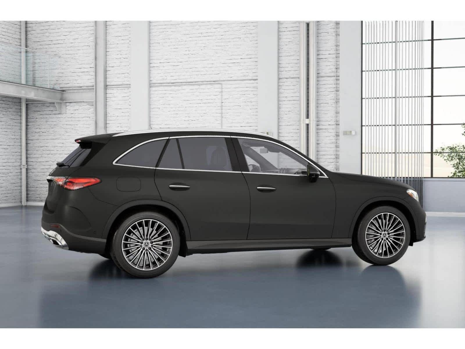 Certified Used 2026 MANUFAKTUR Graphite Grey Magno Mercedes-Benz GLC 300 image 22