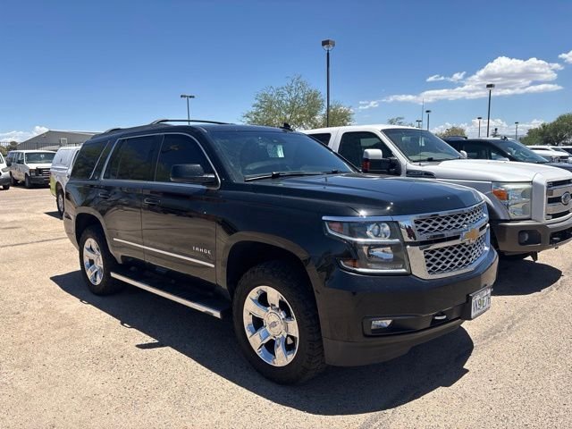 2018 Chevrolet Tahoe LT - Photo 2