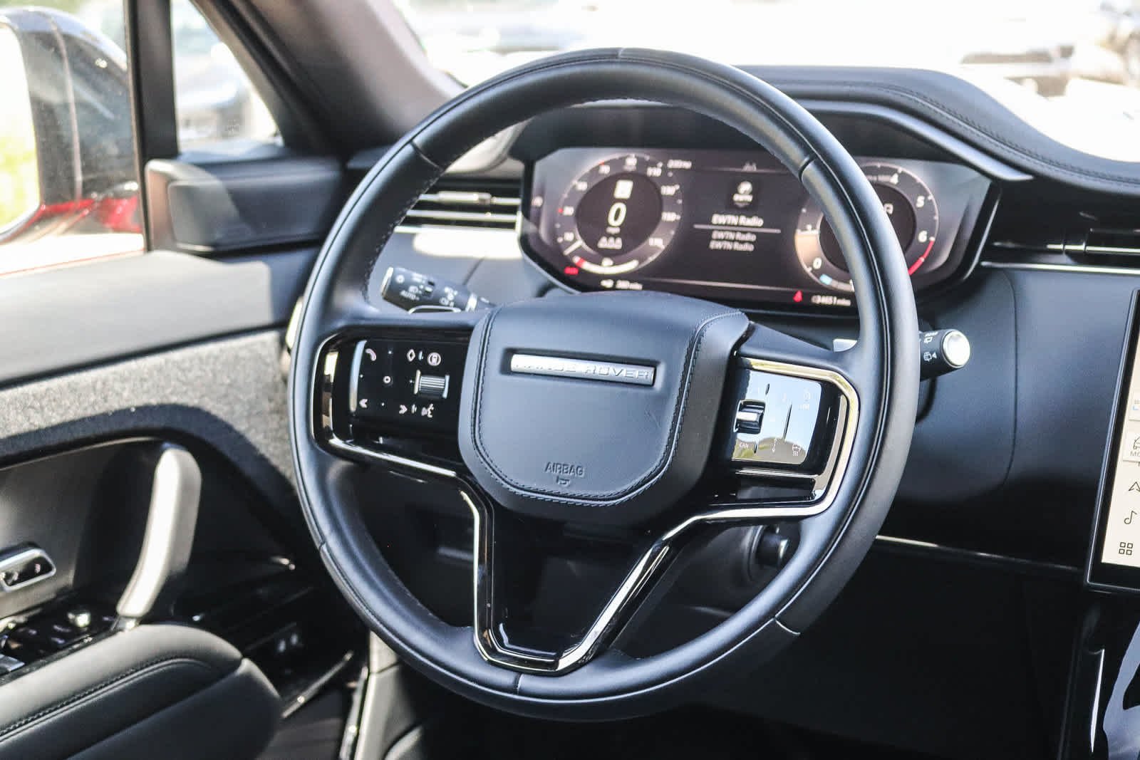 Used 2024 Red Land Rover Dynamic SE image 13