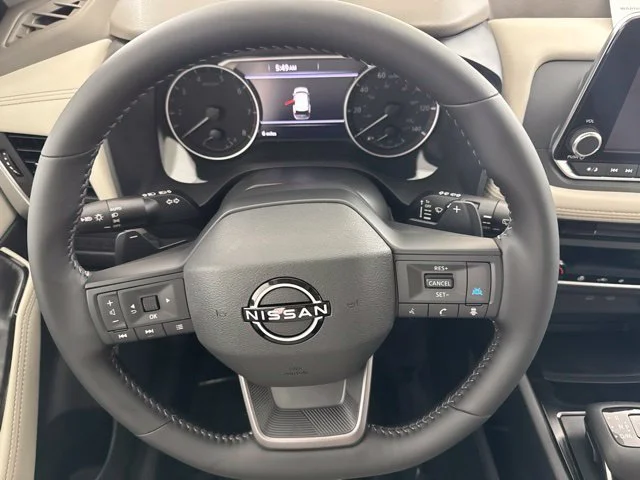 New 2026 Everest White Pearl TriCoat Nissan Dark Armor™ image 23