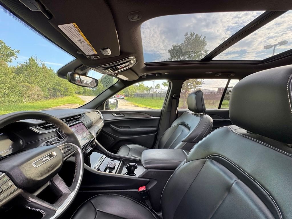 Used 2024 Red Jeep Limited image 22