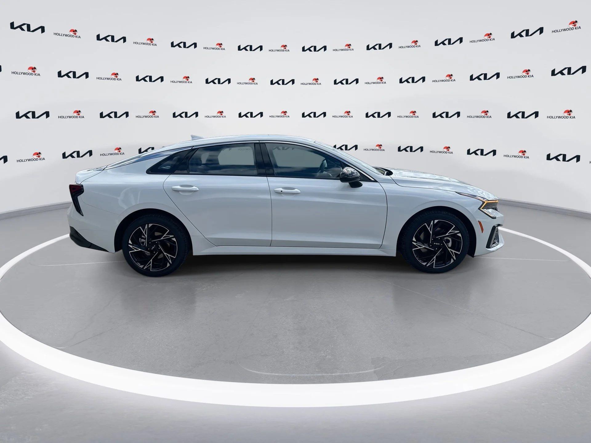 New 2026 Snow White Pearl Kia GT-Line FWD image 9