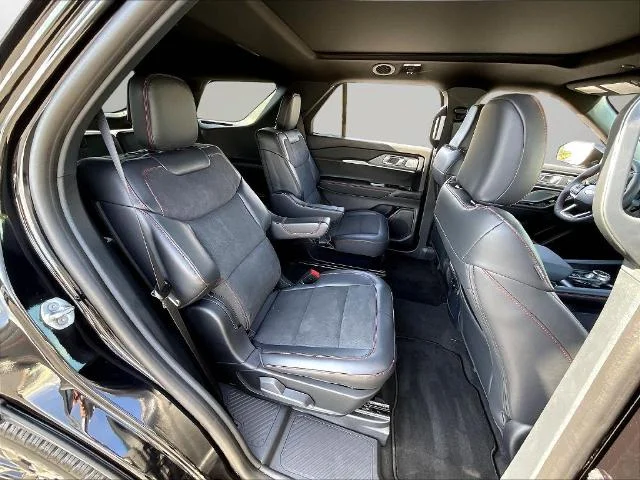 New 2027 Agate Black Metallic Ford ST image 52