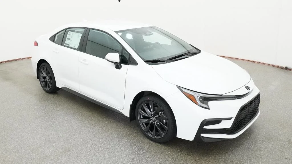 New 2026 Ice Cap Toyota SE image 10