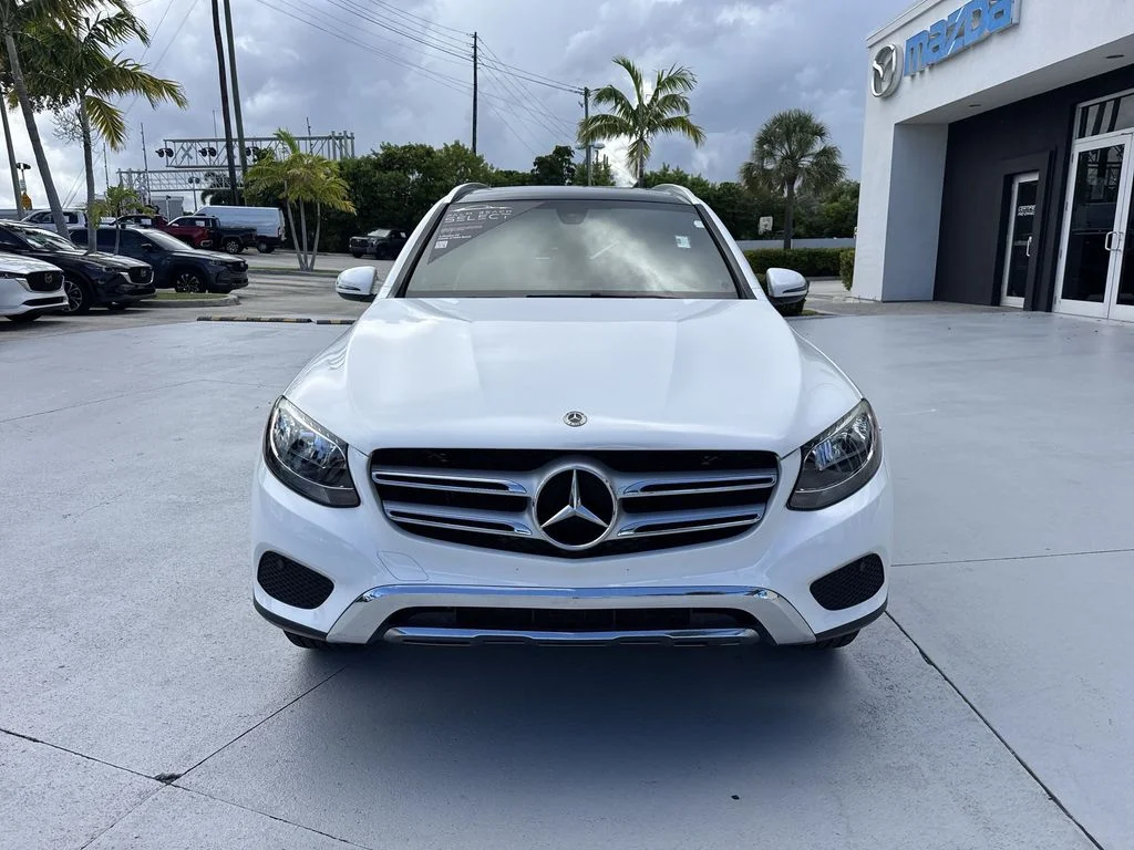 Used 2018 Polar White Mercedes-Benz GLC 300 image 8