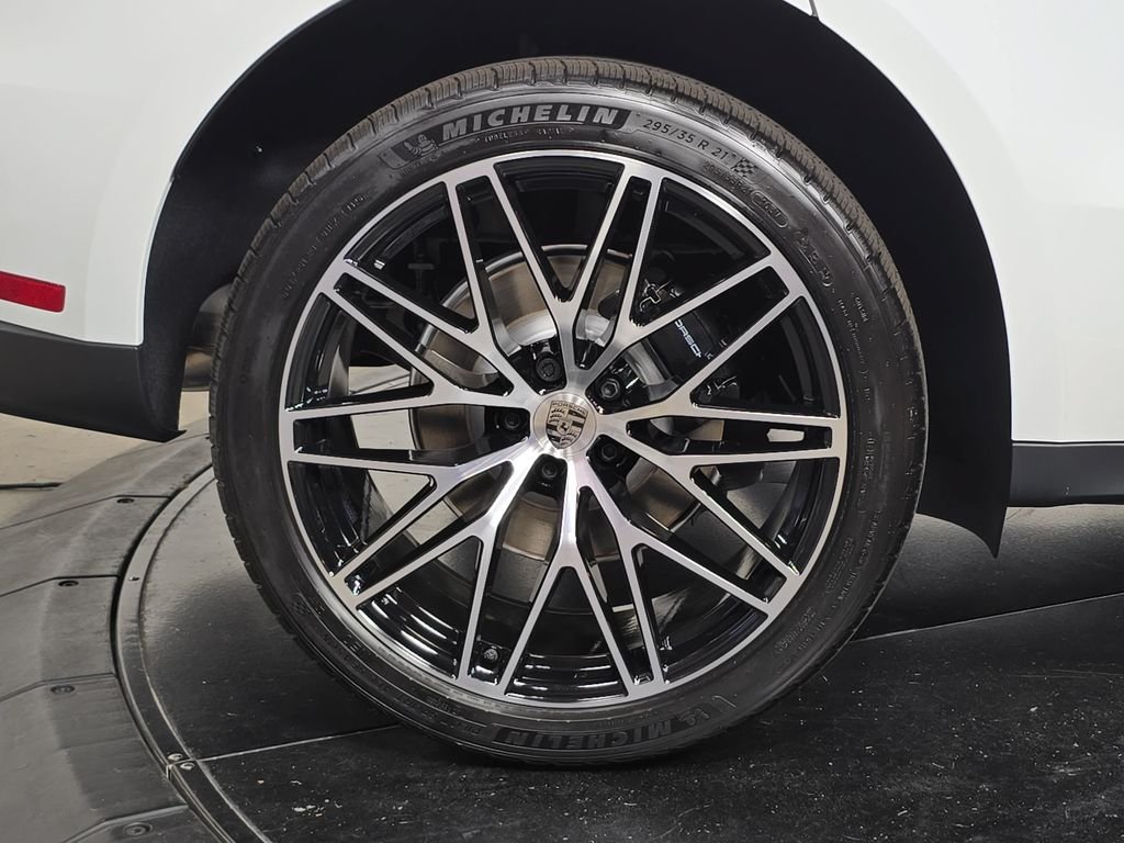 New 2026 White Porsche  image 29