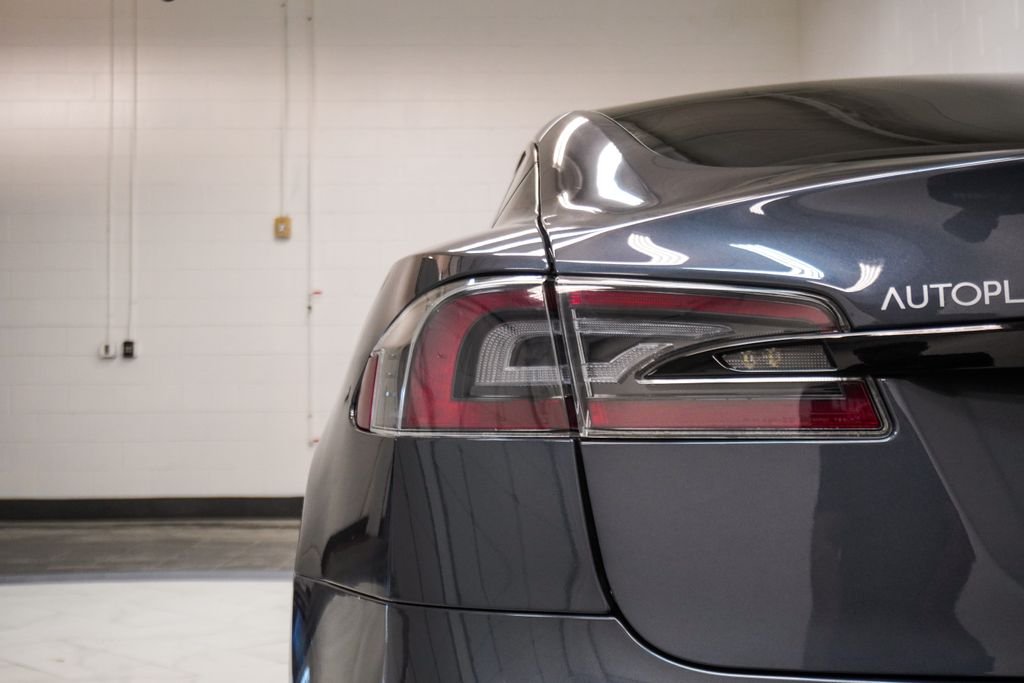 Used 2021 Gray Tesla Long Range image 29