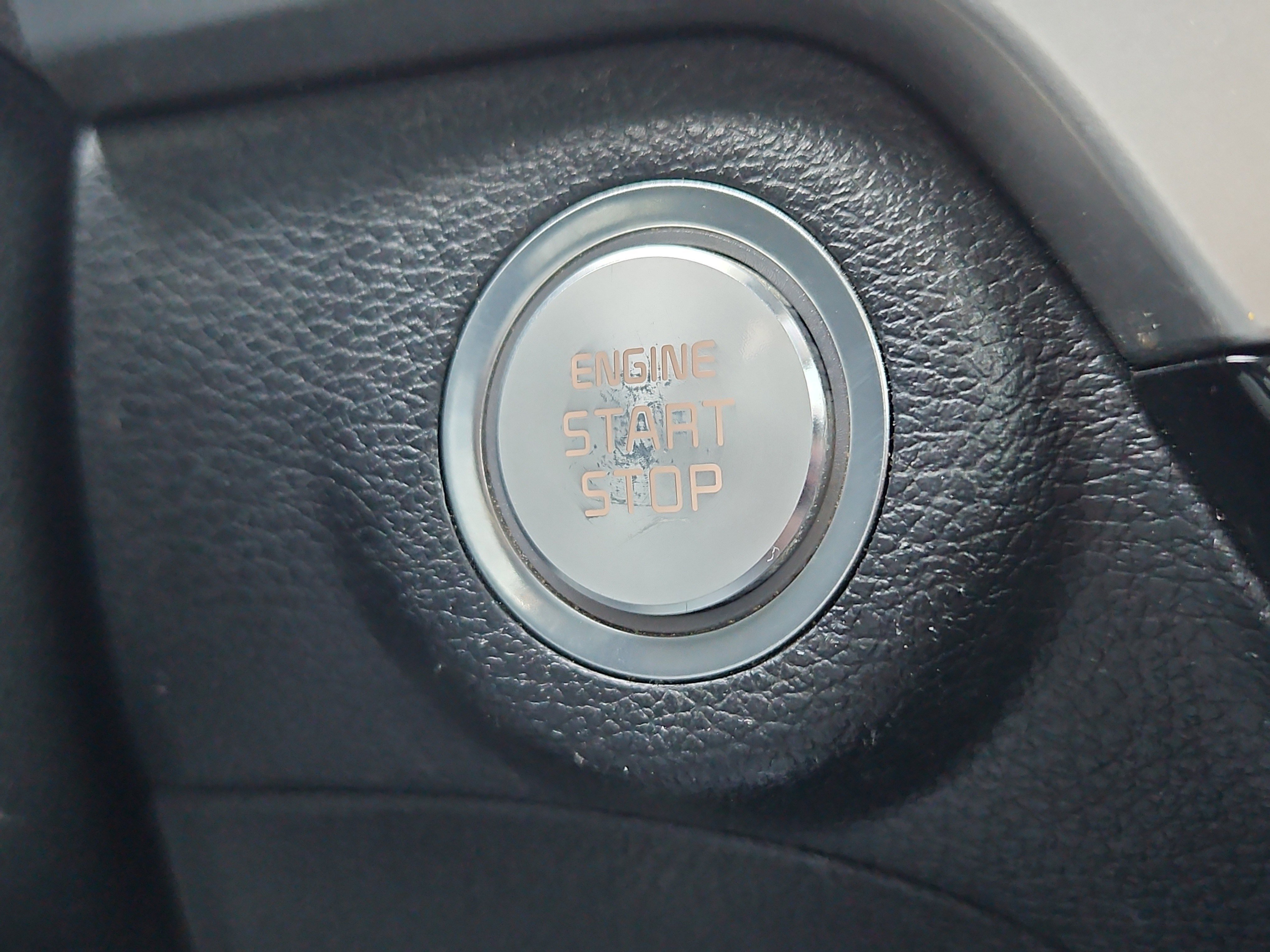 Certified Used 2024 Glacial White Pearl Kia EX image 27