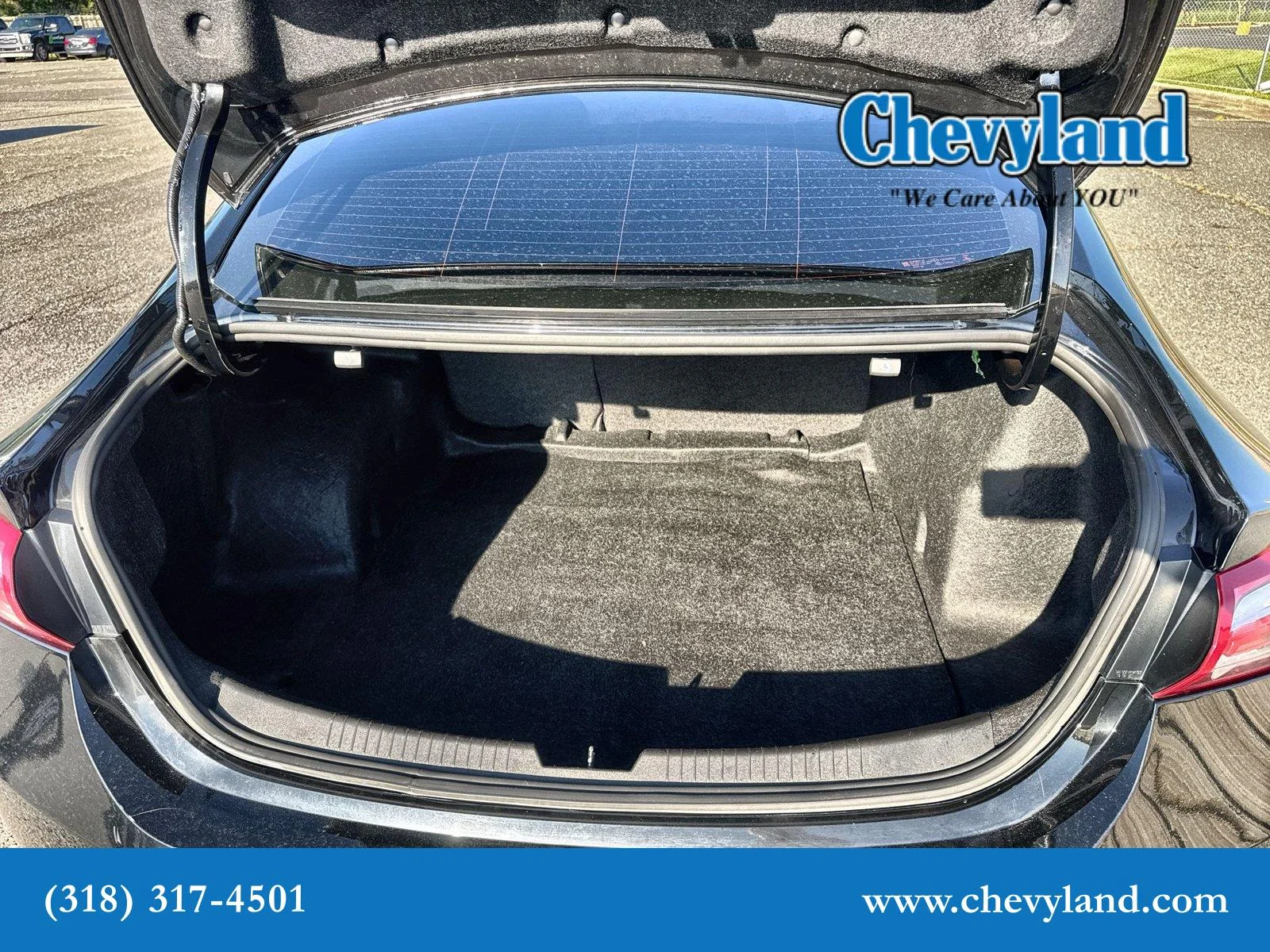 Certified Used 2022 Mosaic Black Metallic Chevrolet LT image 24