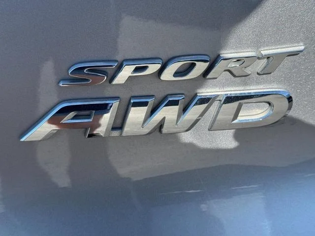 Used 2022 Lunar Silver Metallic Honda  image 4