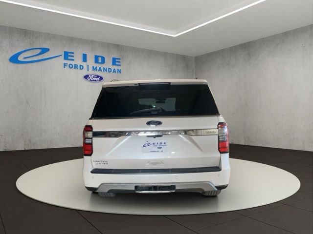 Used 2018 White Ford Limited image 13