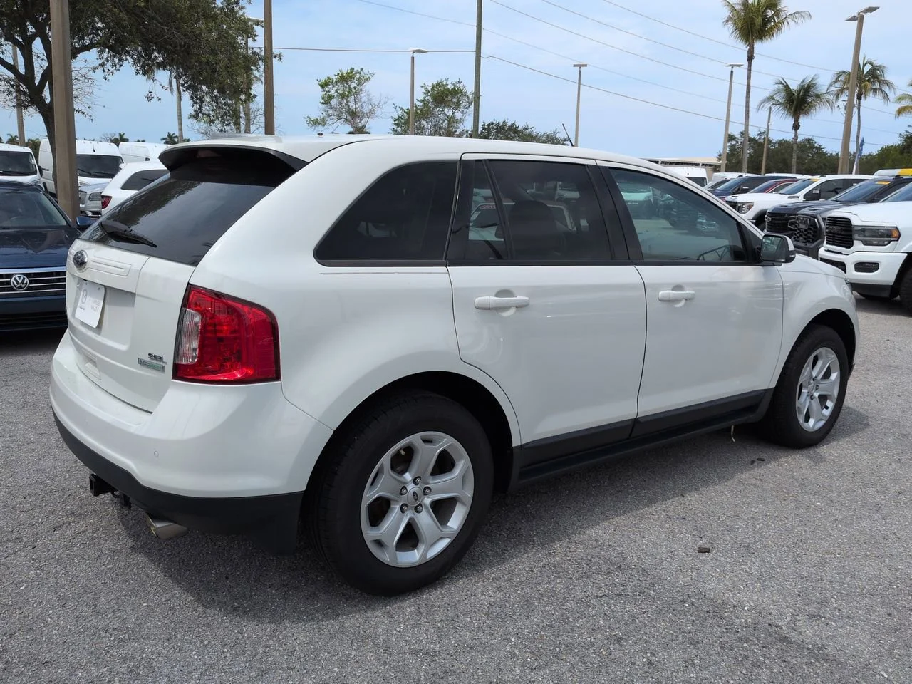 Used 2013 White Suede Ford SEL image 5