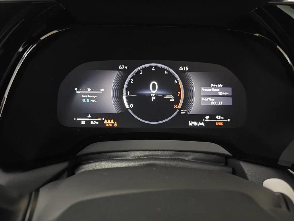 New 2026 Eminent White Pearl Lexus PREMIUM PLUS image 18