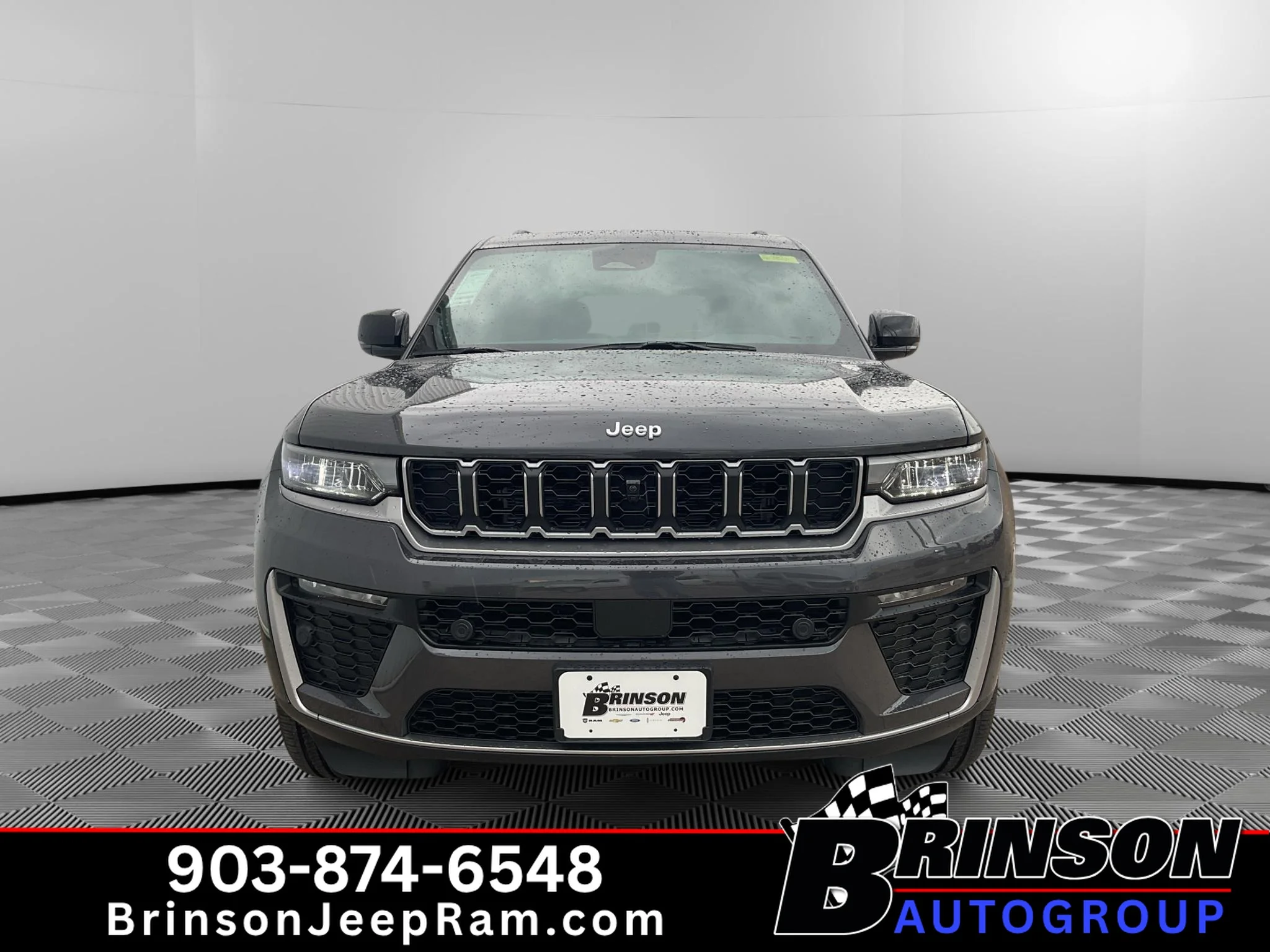 New 2026 baltic gray metallic clearcoat Jeep Limited image 2