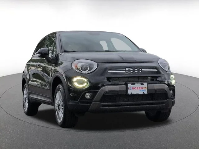 Used 2022 Black FIAT Trekking image 1