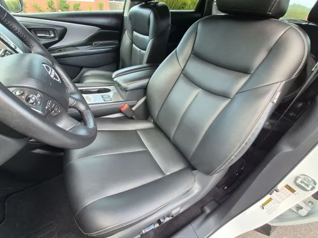 Used 2023 White Nissan SV image 27