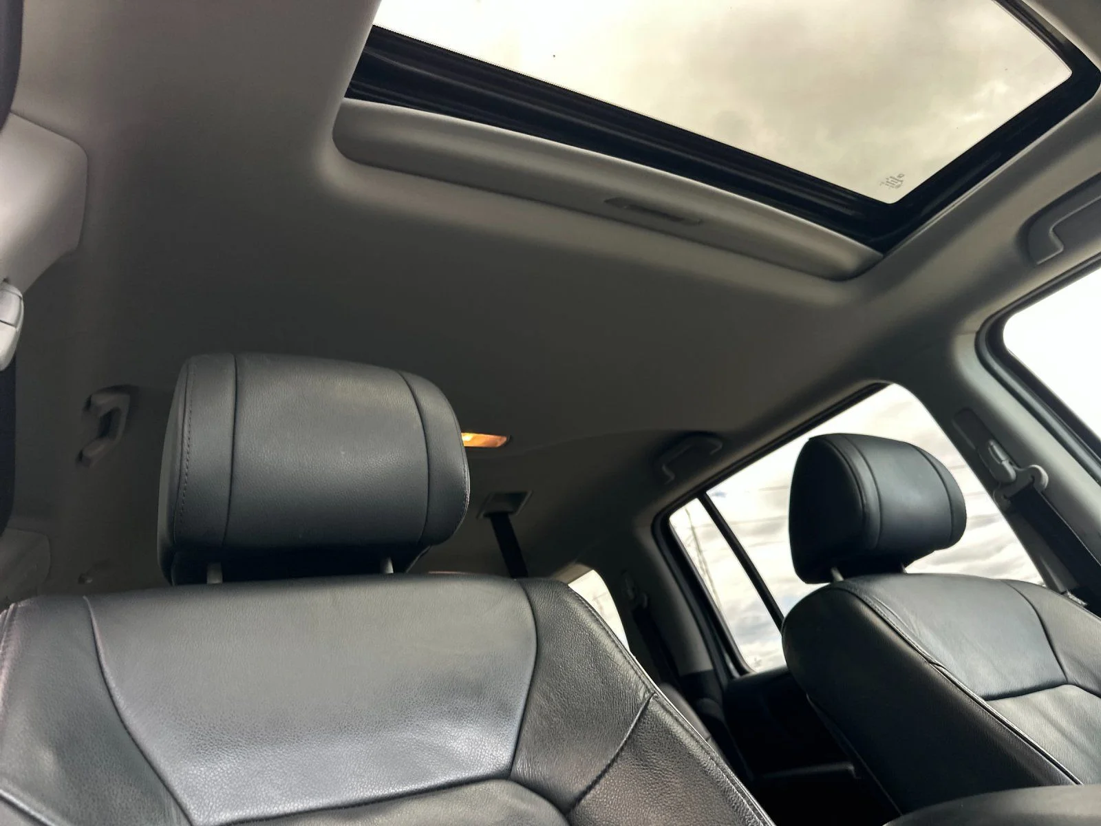 Used 2013 Polished Metal Metallic Honda EX-L image 16