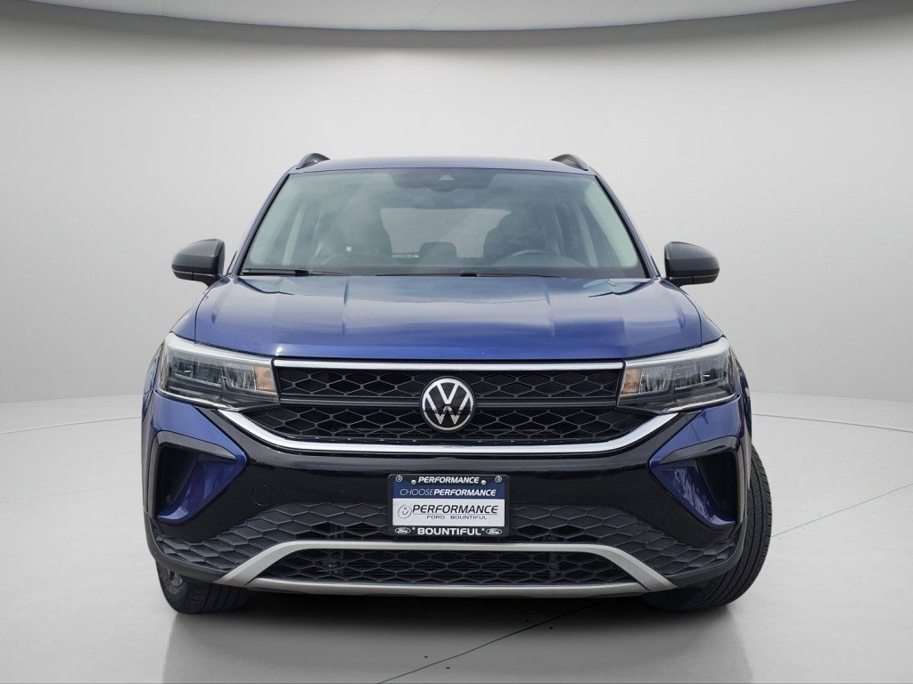 Used 2023 Blue Metallic Volkswagen 1.5T S image 3