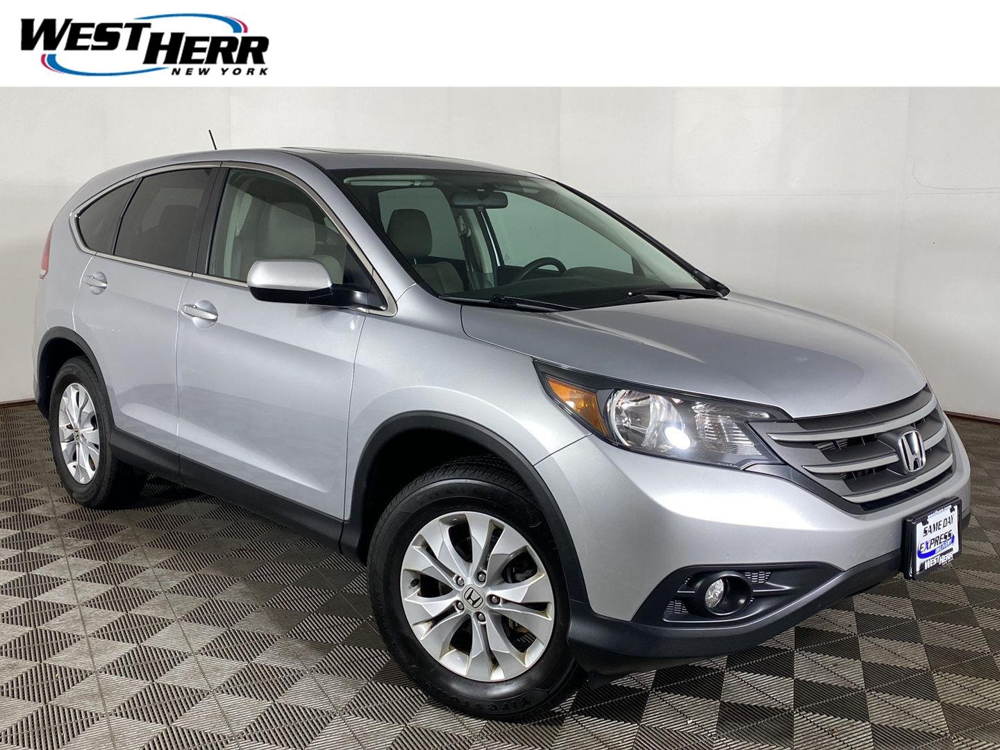 Used 2014  Honda EX image 1