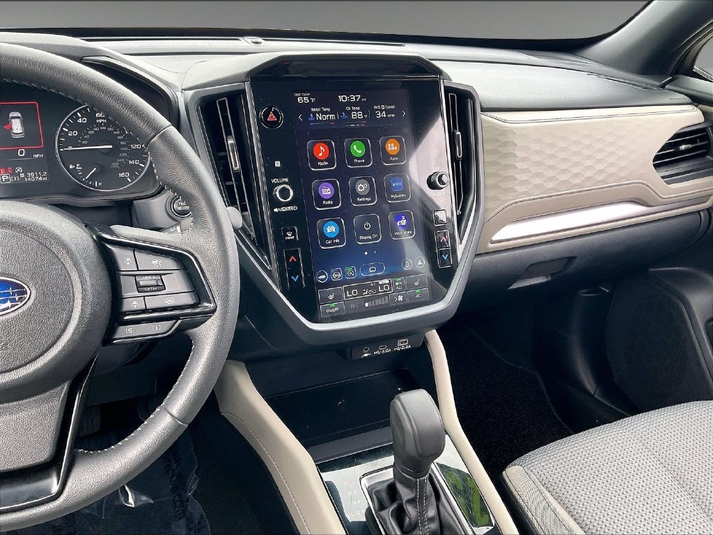 Used 2025 Gray Metallic Subaru Premium image 17