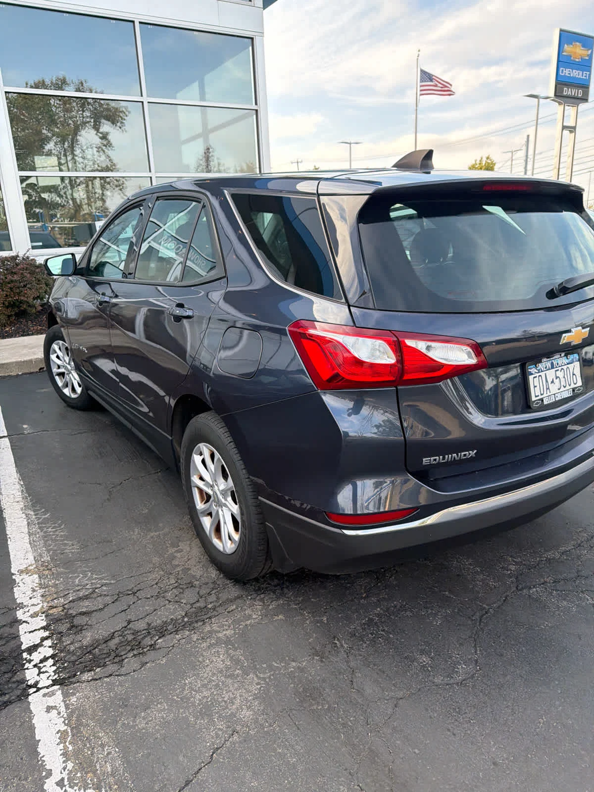 Used 2018 STORM BLUE METALLIC Chevrolet LS image 4