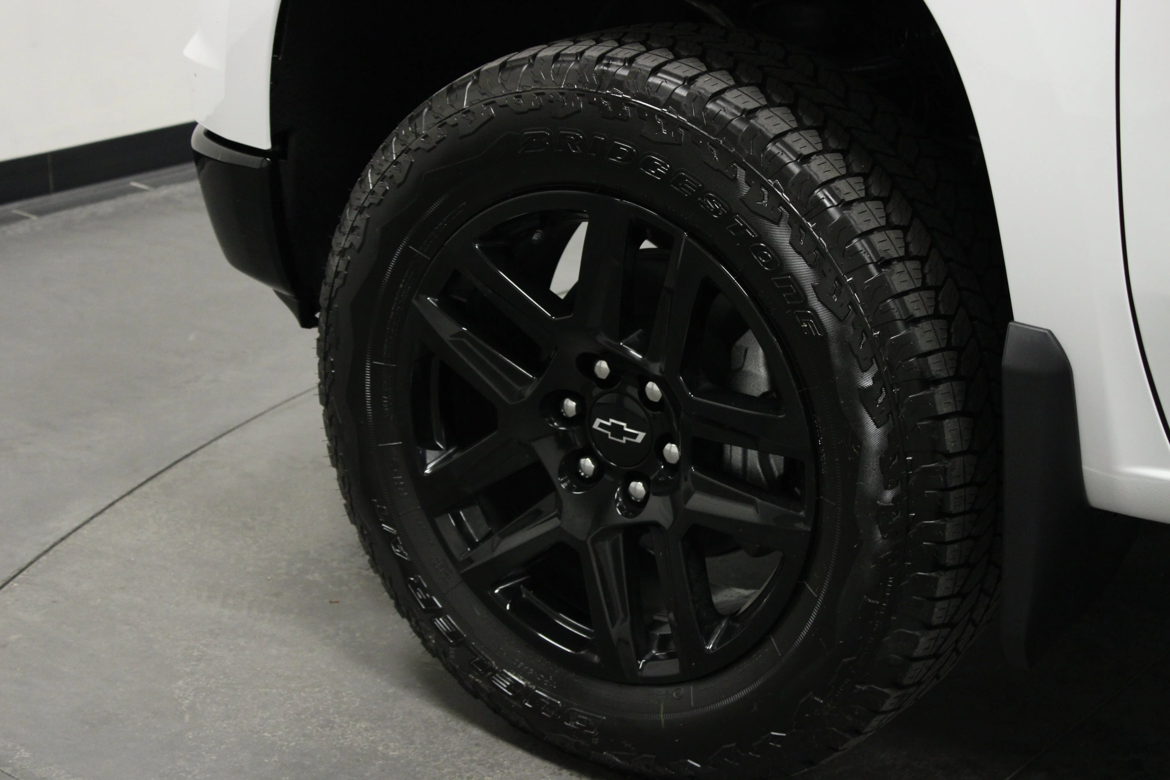 2026 Chevrolet Silverado 1500 LT Trail Boss - Photo 9