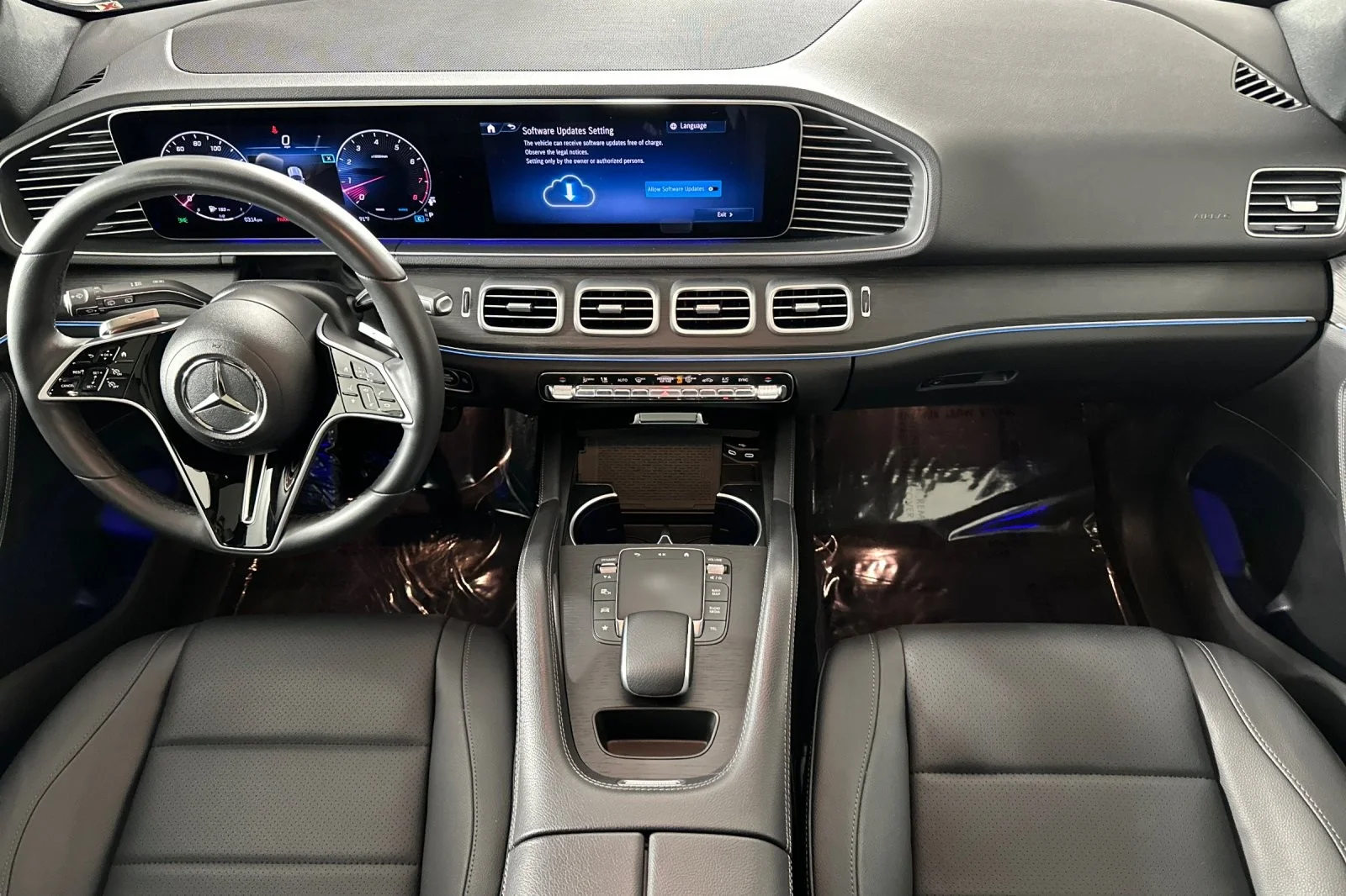 Used 2024 SELENITE GRAY Mercedes-Benz GLE 350 4MATIC® SUV image 12