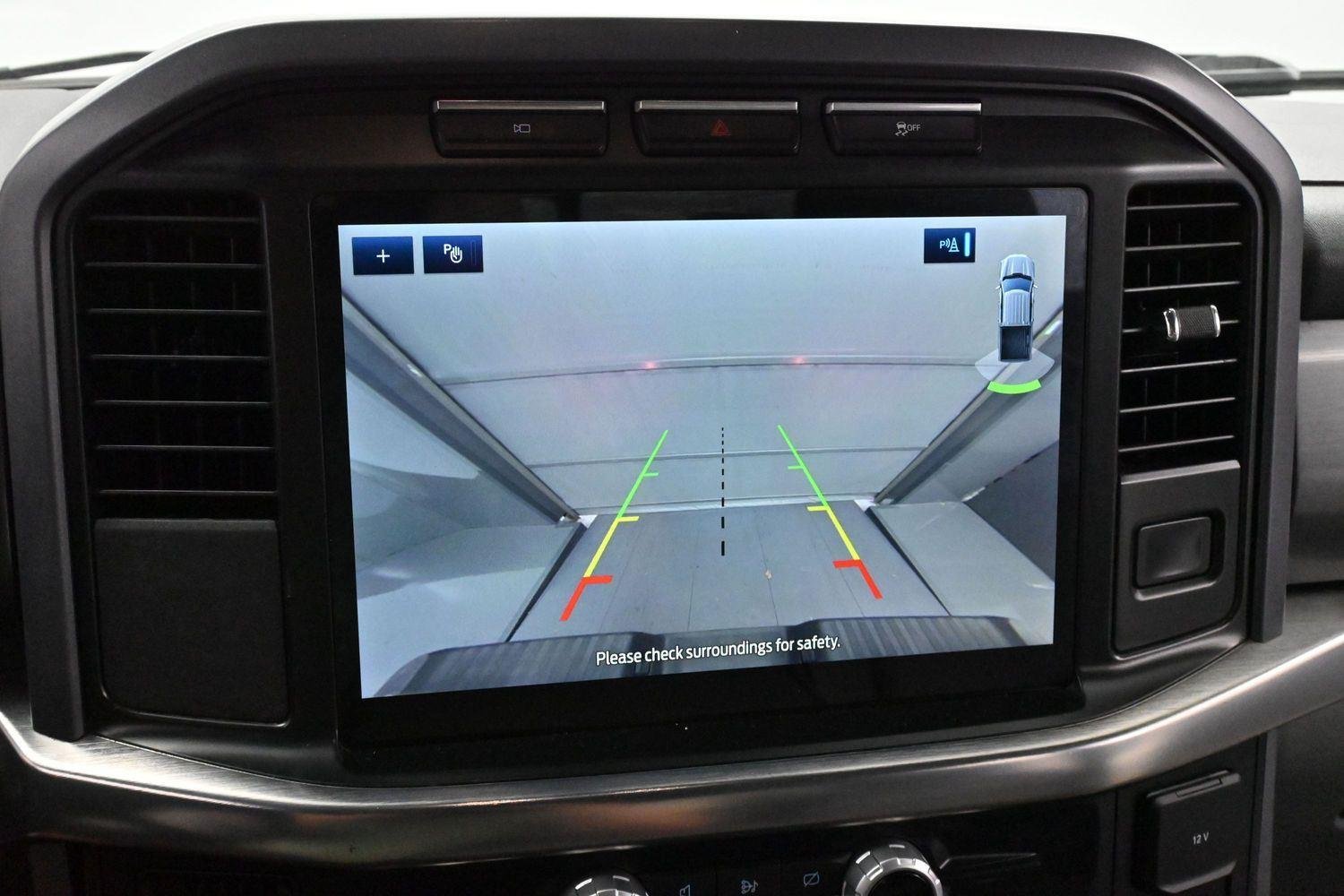 Used 2023  Ford LARIAT image 22