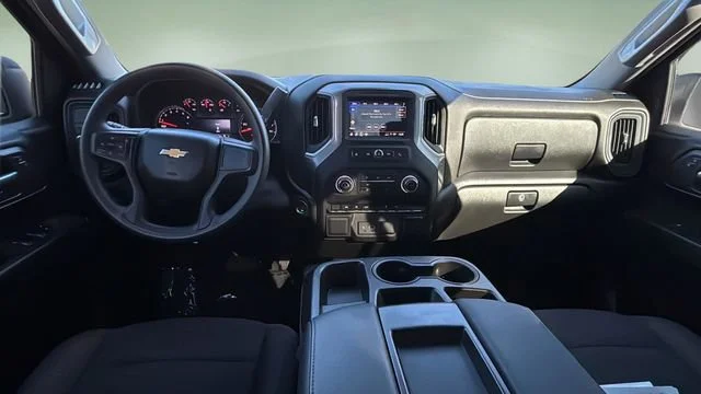 Used 2022 Summit White Chevrolet Custom image 18