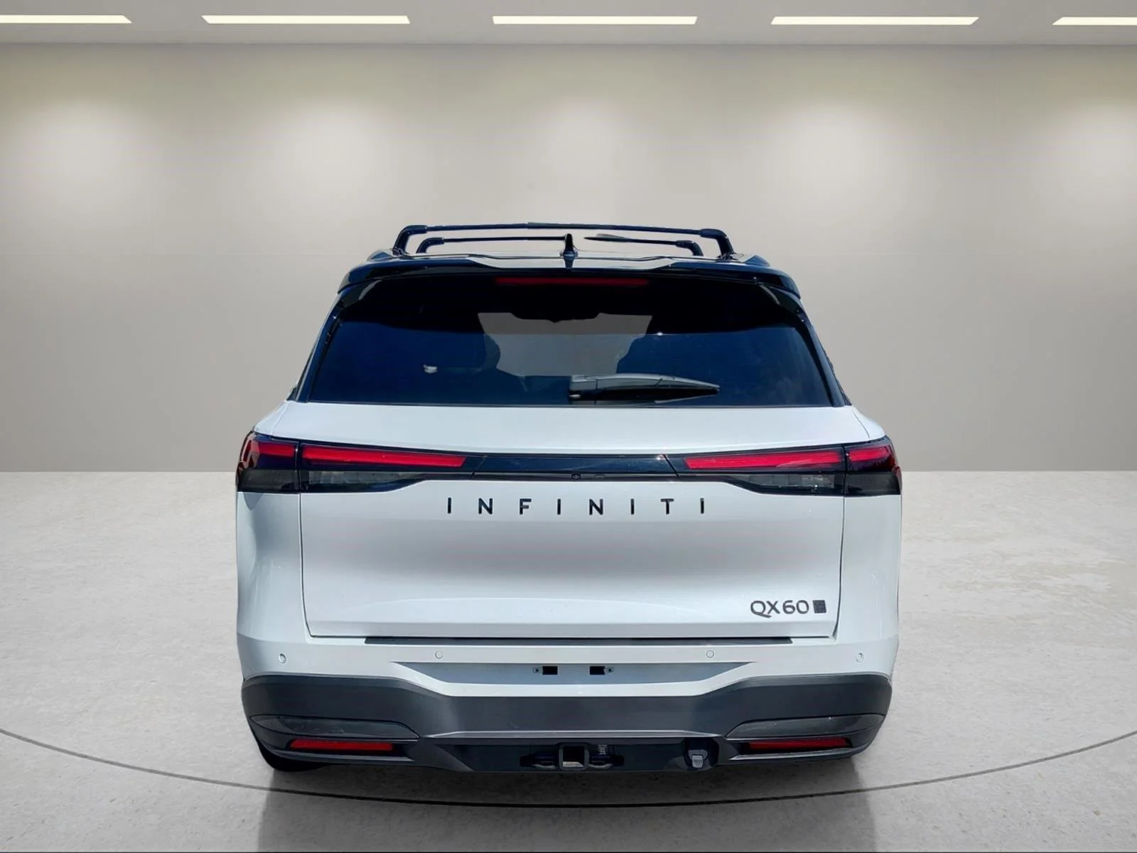 Used 2027 Radiant White/Black Obsidian INFINITI AUTOGRAPH image 4